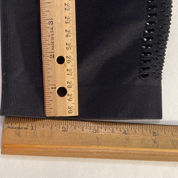 Yoga set- forever 21 -small - Picture 7 of 12